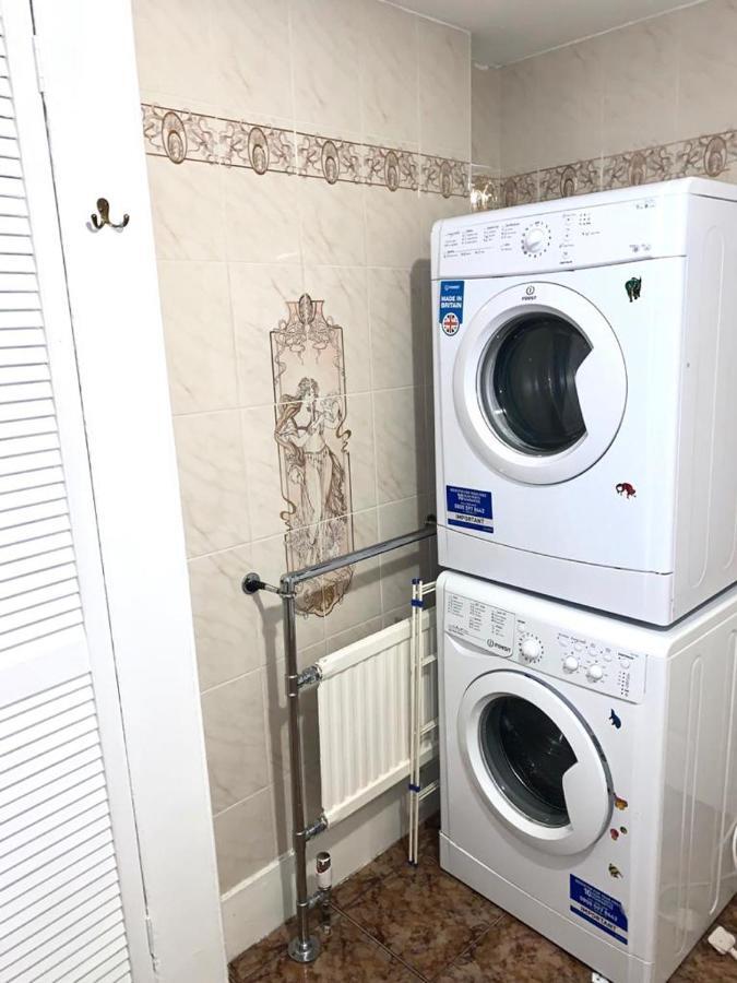 Luks Apartments Londra Dış mekan fotoğraf